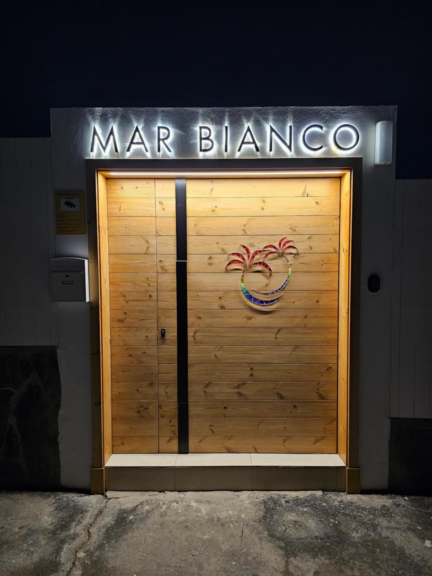 Mar Bianco - Gay Men Only Aparthotel Маспаломас Екстериор снимка